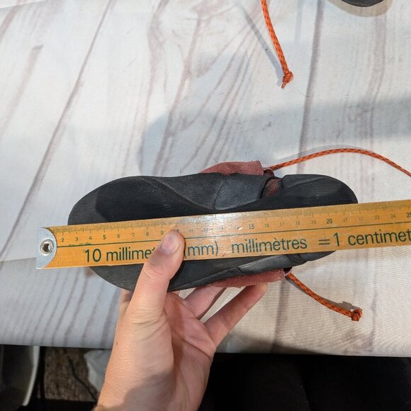 SCARPA Women's Red Grey Climbing Shoes Lace-Up - Picture 8 of 8